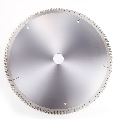 Lớp cắt gỗ dán Tungsten Carbide Blade T.C.T